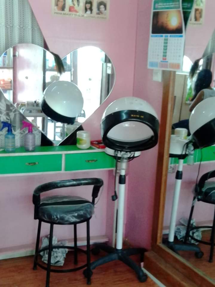 Aaina Beauty Home Ladies Gents Parlour, Samakhusi, Kathmandu, Kathmandu