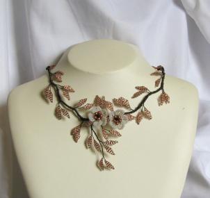 jewellery-jewelry-necklace-floral-design-kalaikv 