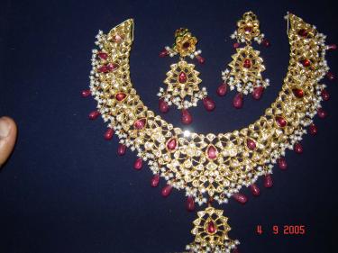 kundan-jewellery 